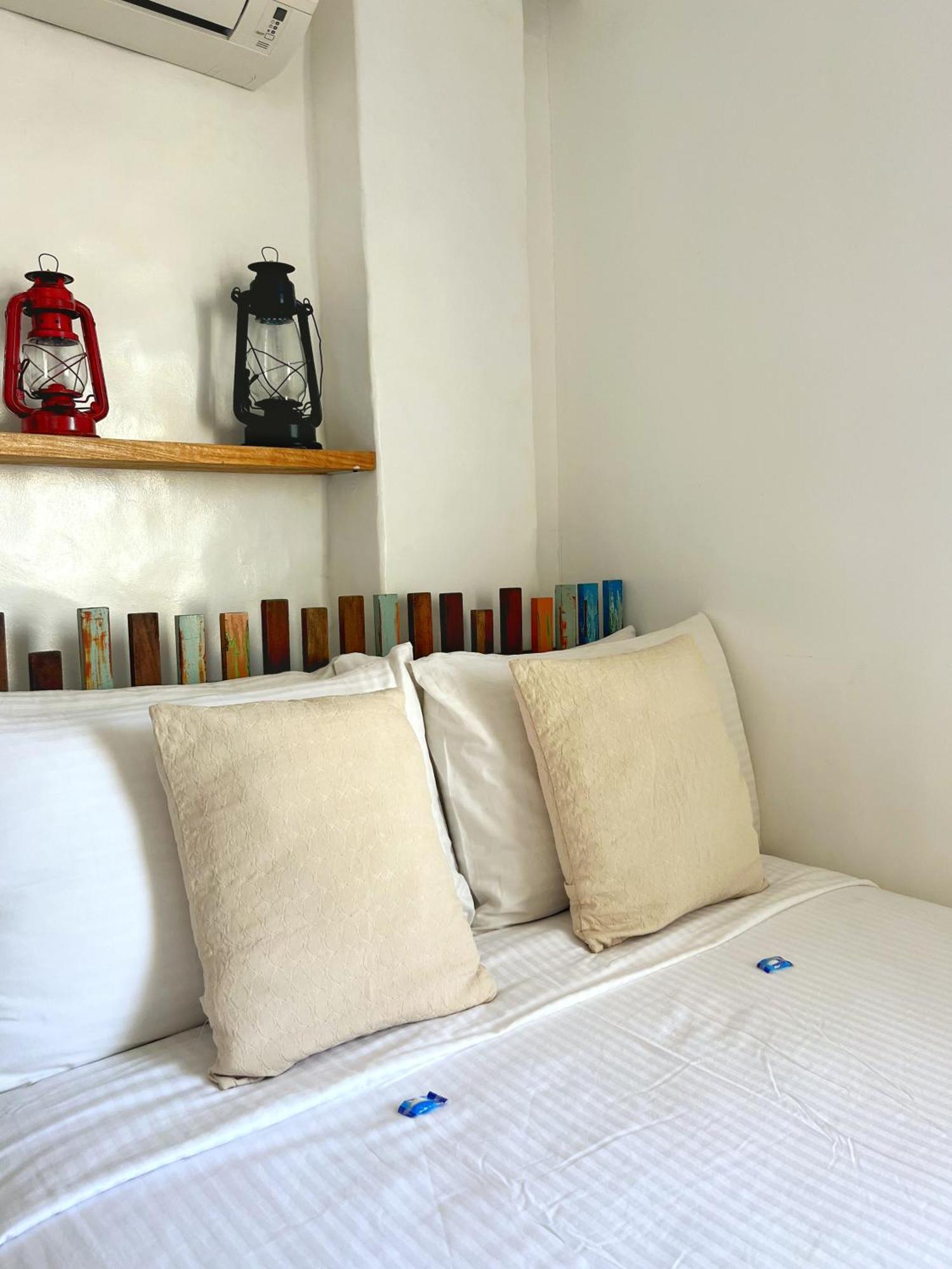 Lugar Bonito Hotel Balabag  Luaran gambar