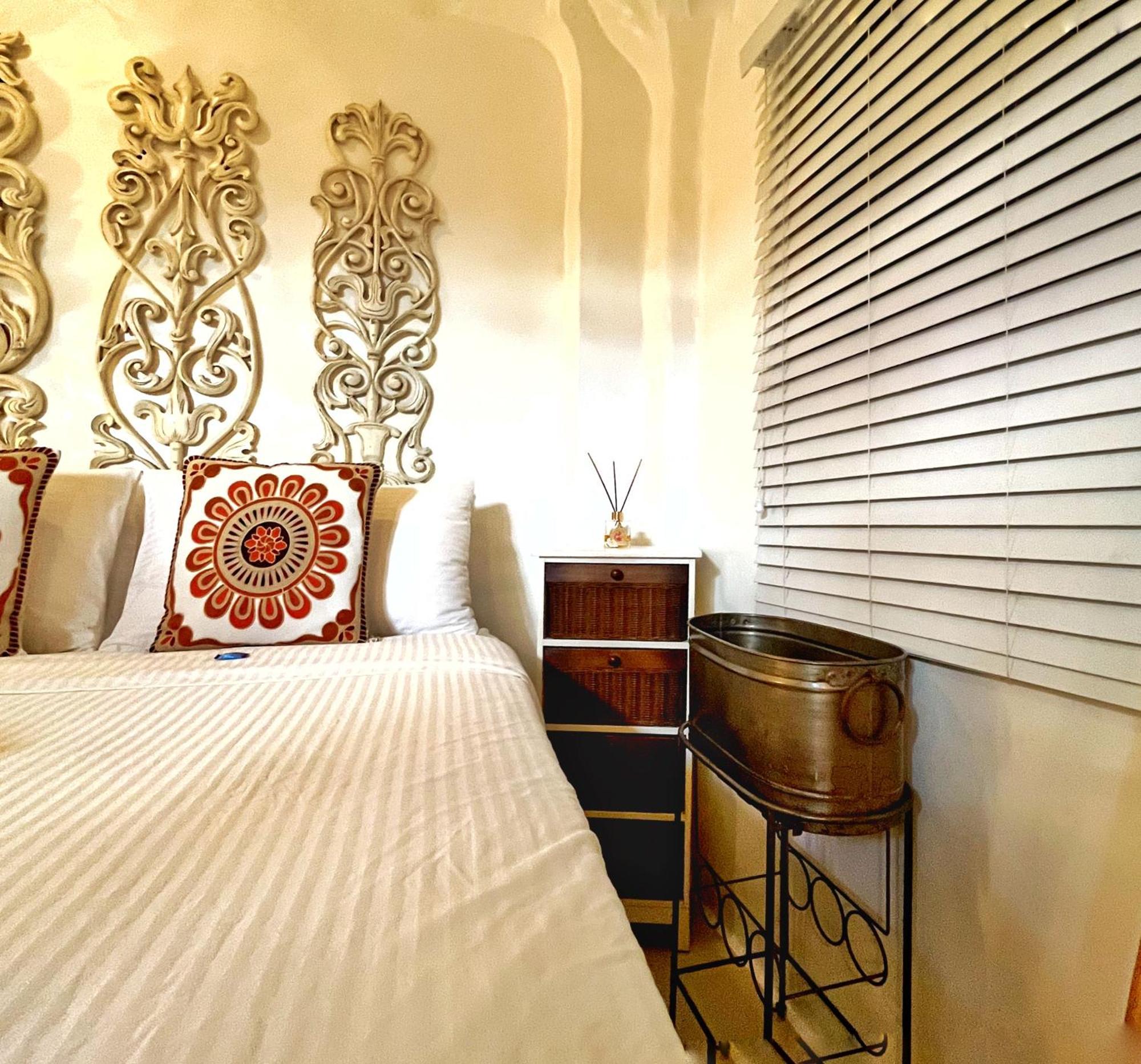 Lugar Bonito Hotel Balabag  Luaran gambar