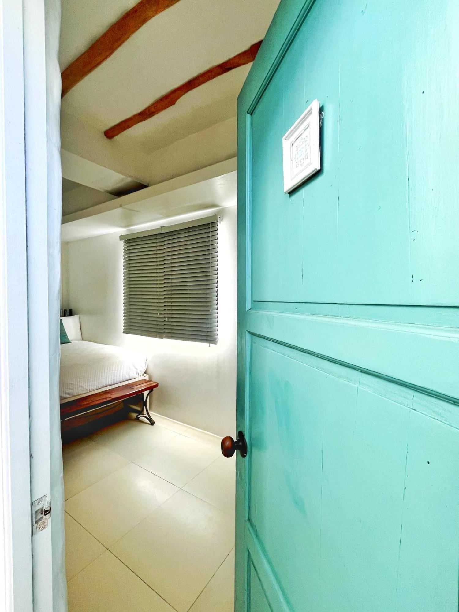 Lugar Bonito Hotel Balabag  Luaran gambar